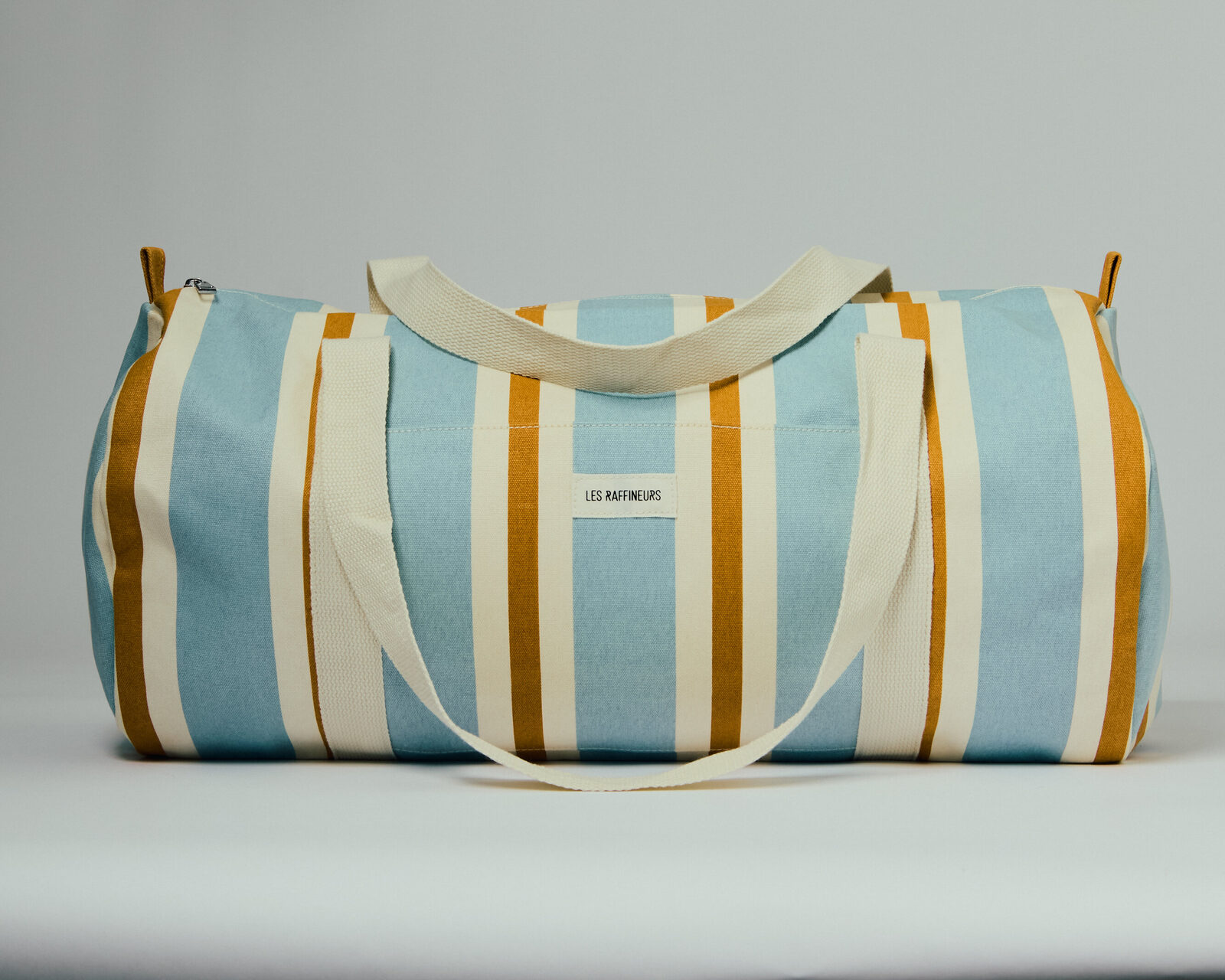 Les Raffineurs, Sac polochon